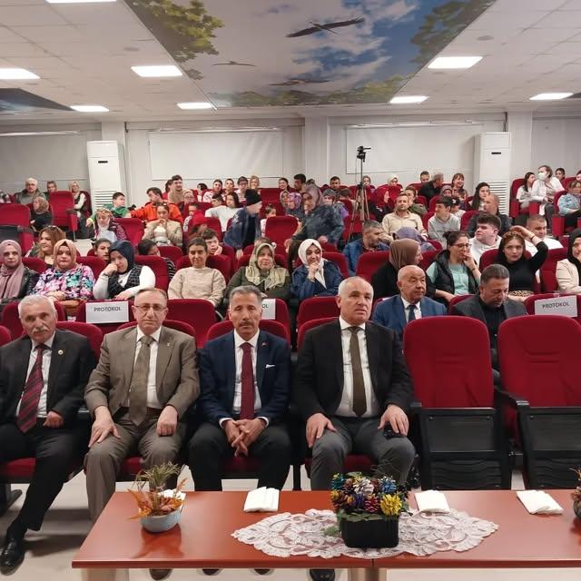 AK Parti Sincan İlçe Teşkilatından Otizm Farkındalık Gününe Katılım