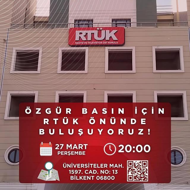 CHP'Liler, RTÜK Önünde Özgür Basın Eylemi Düzenledi