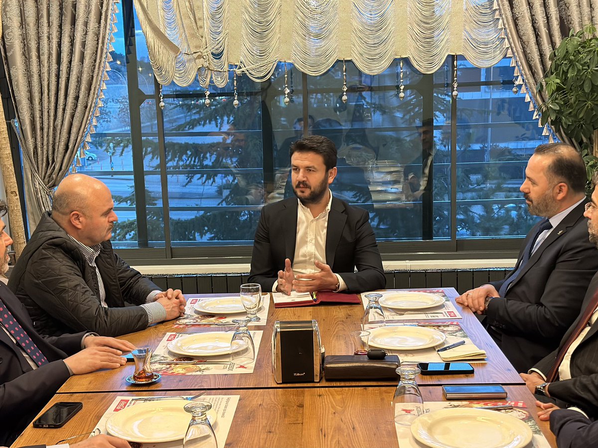 AK Parti Ankara Milletvekili Çelebi, İl Başkanlarıyla Bölge Toplantısı Gerçekleştirdi