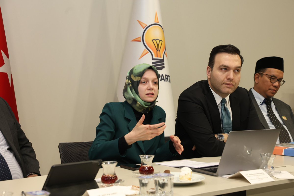 AK Parti Milletvekili Aydemir, Endonezya Heyetine Gençlik Çalışmalarını Anlattı