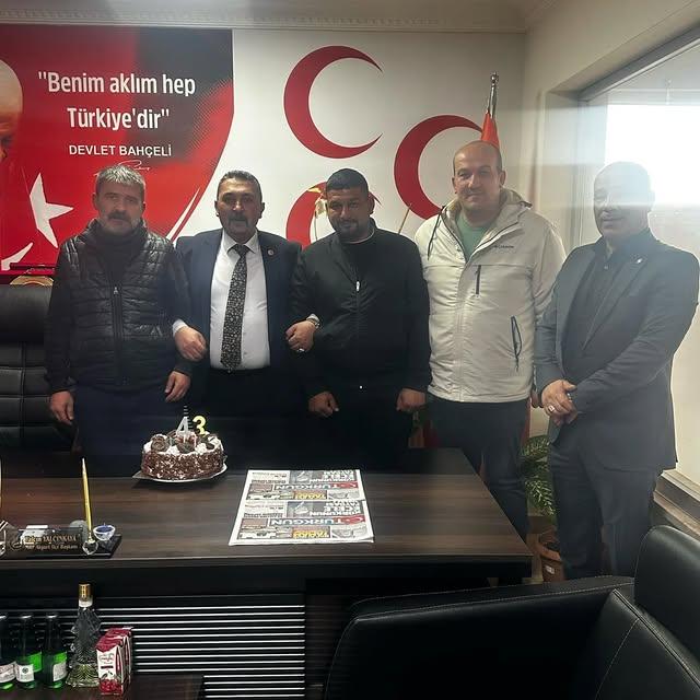 Akyurt MHP İlçe Başkanlığı, Başkanın Doğum Gününü Kutlayanları Karşıladi