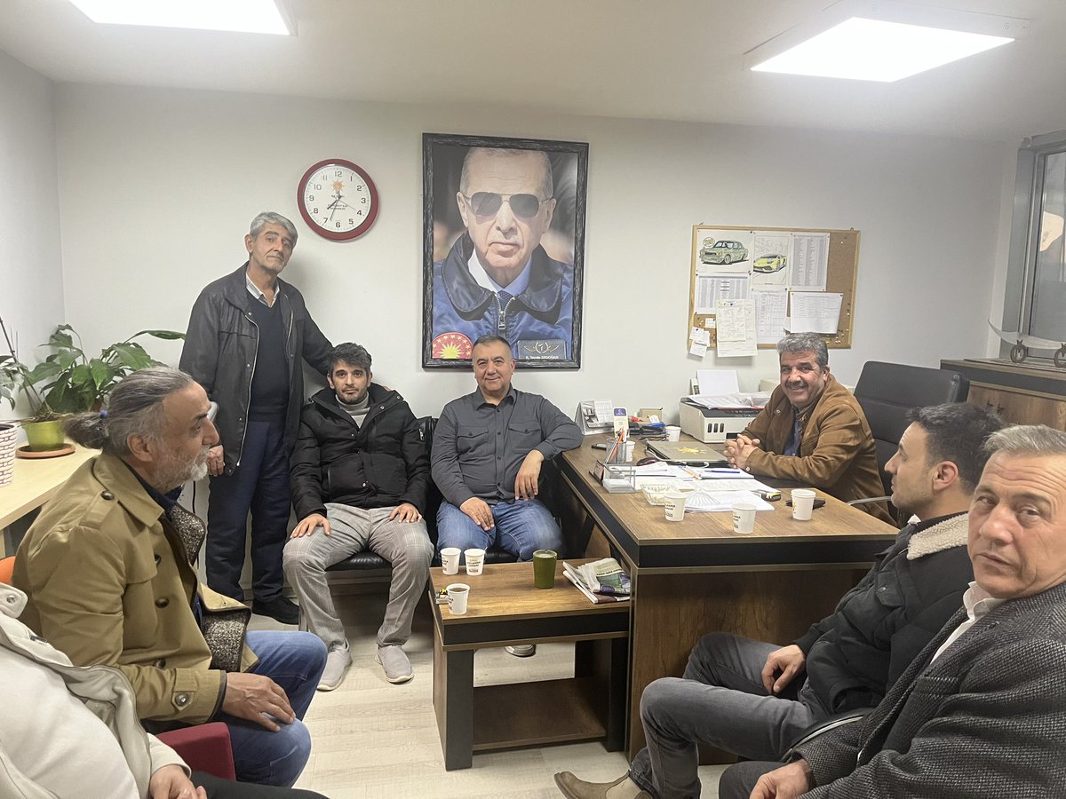 AK Parti Etimesgut’ta Teşkilat Uzmanları Toplantıda