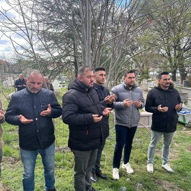 Gölbaşı MHP İlçe Başkanı ve Yönetimi Aziz Güvenarslan'ın Cenazesine Katıldı