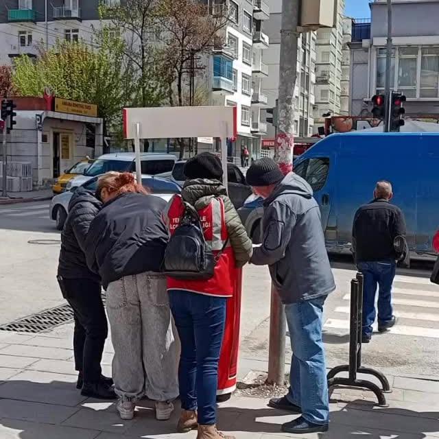 Yenimahalle'de Erken Seçim Talebi: CHP İlçe Başkanlığı Vatandaşları Bilgilendiriyor