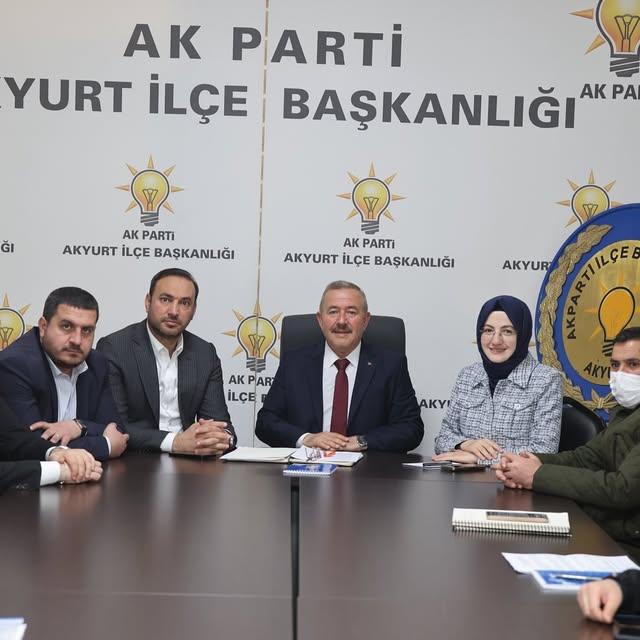 Akyurt Ak Parti İlçe Yönetimi Haftalık Toplantısını Gerçekleştirdi