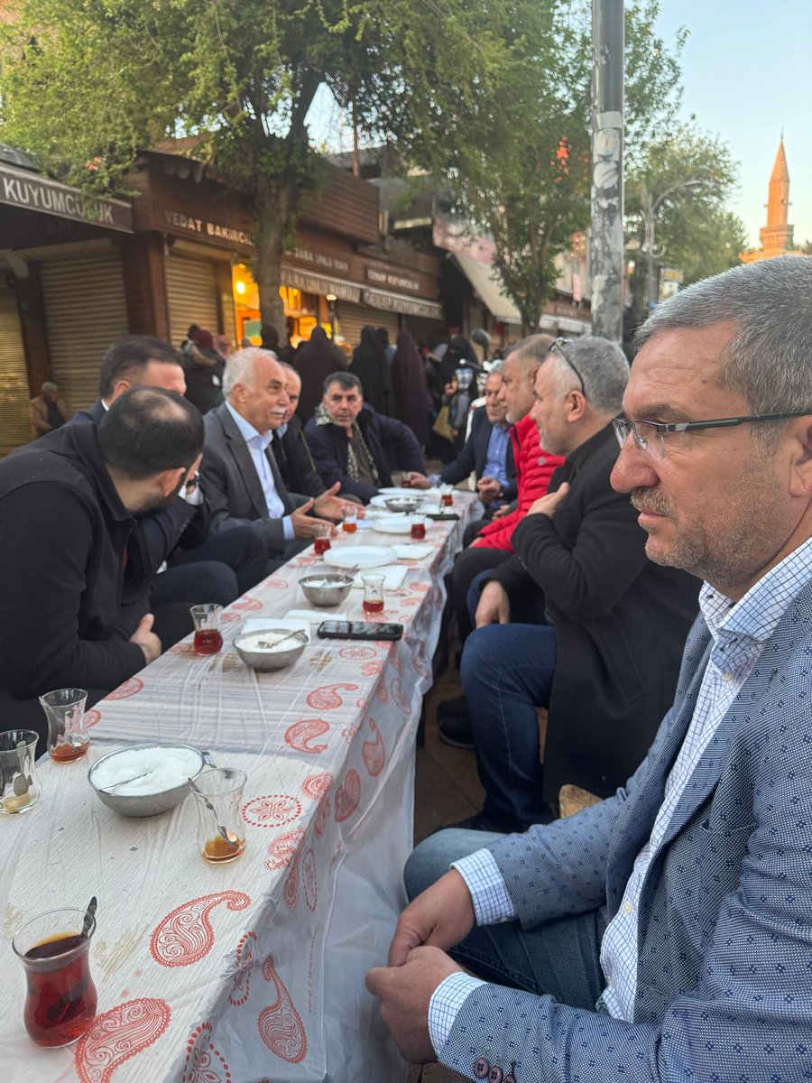 Ankara Milletvekili Faki Baba Eyyübiye'de Geleneksel Kahvaltıda