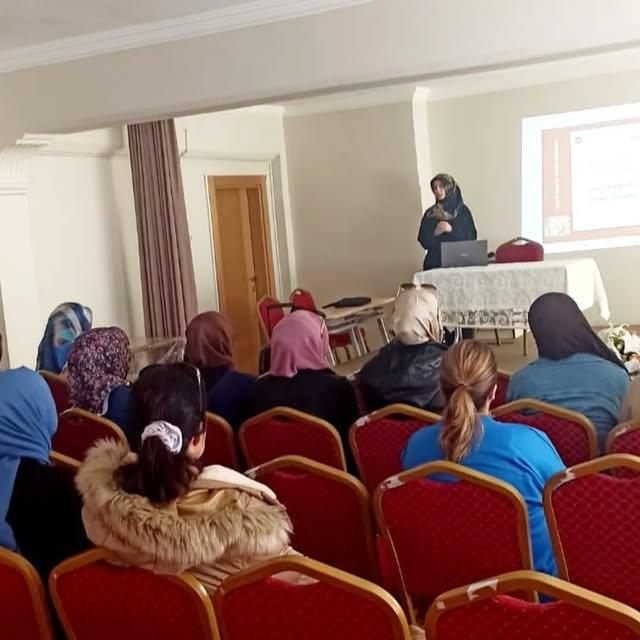 Polatlı Müftülüğü, Diyanet Çocuk Evi'nde Aile Güçlenmesine Odaklanan Seminer Düzenledi