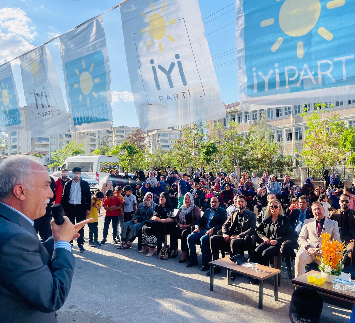 Karaköprü’de İYİ Parti İlçe Başkanlığı Açıldı