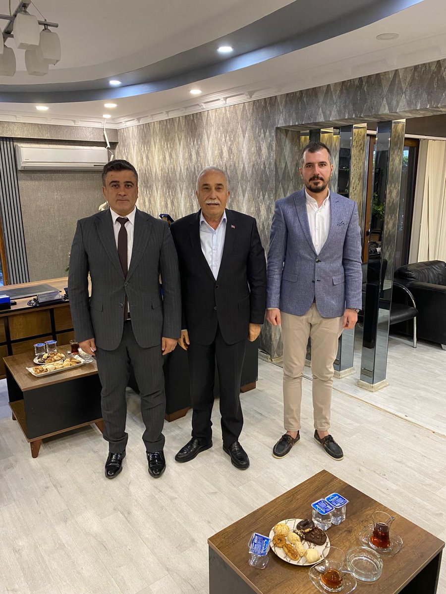 İYİ Parti Vekili Faki Baba Şanlıurfa’da Şehir Plancıları Odasını Ziyaret Etti