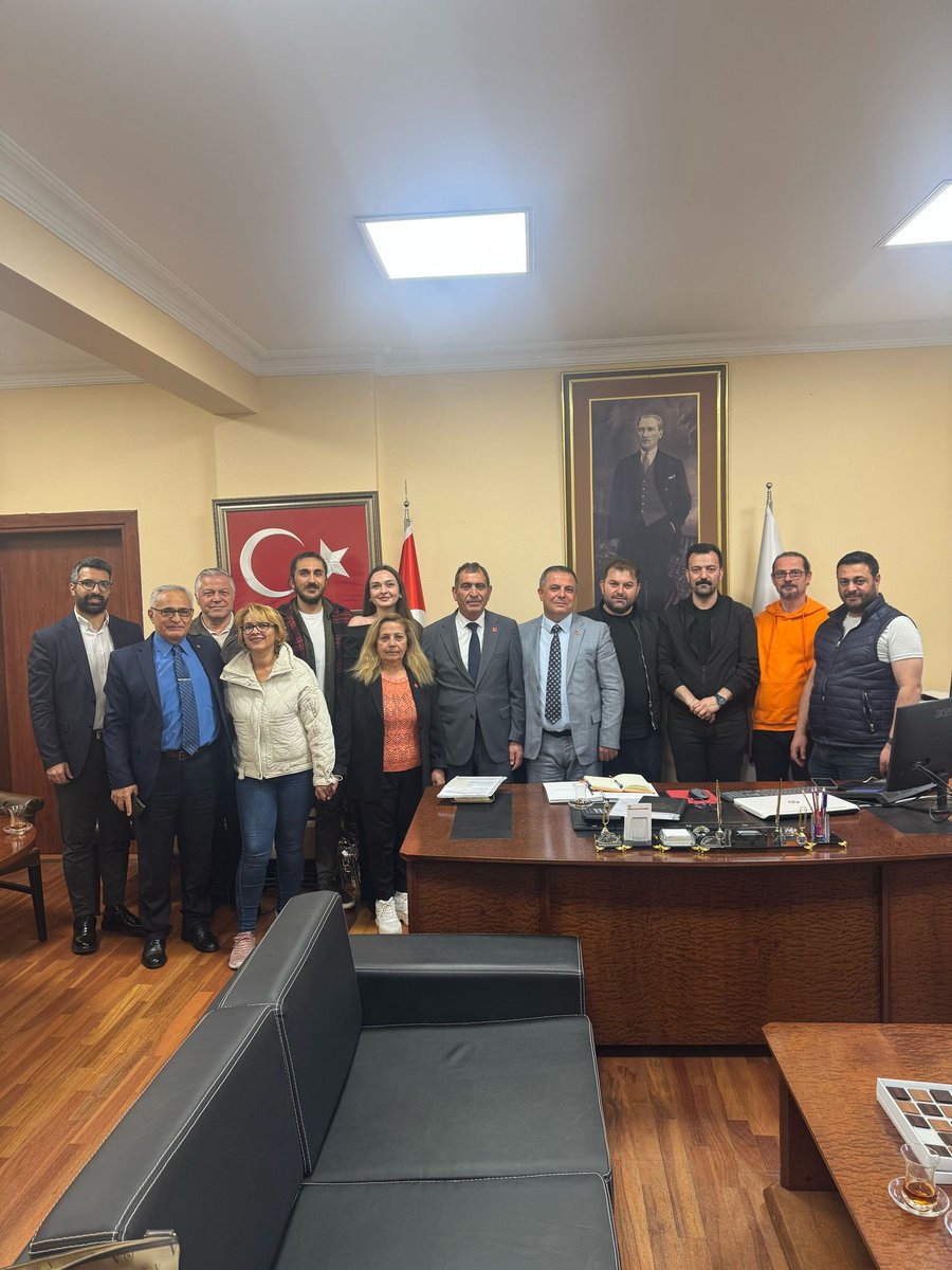 CHP Etimesgut İlçe Delegasyonu, Belediye Başkan Yardımcısı Bayındır'ı Ziyaret Etti