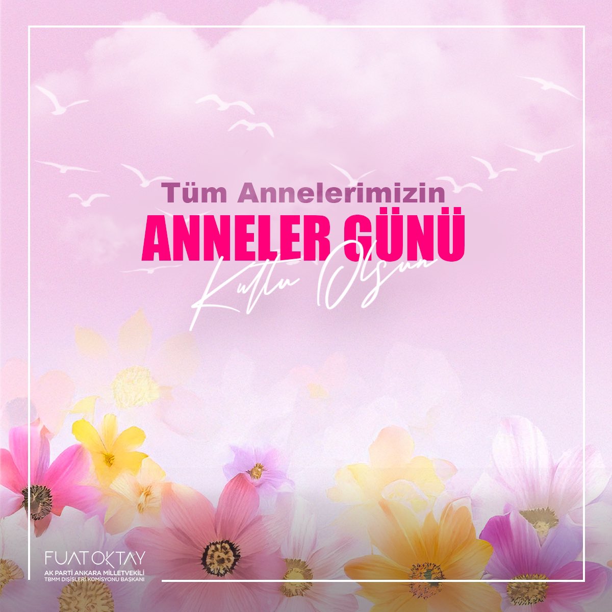 Oktay, Anneler Günü'nü Kutladı, Şehit Annelerine Saygılarını Sundu