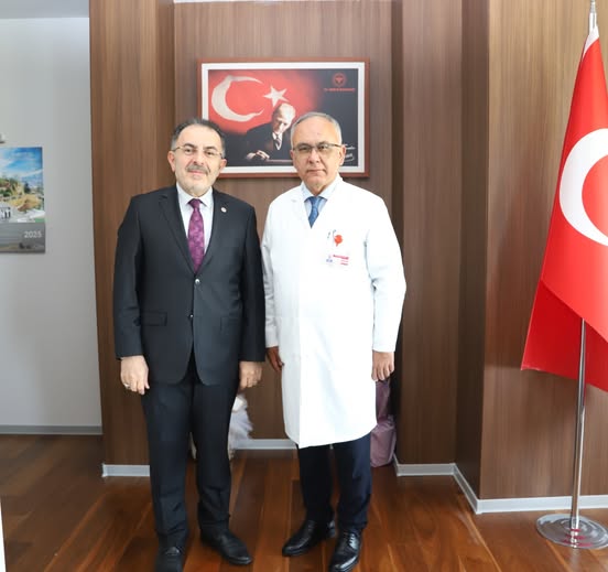 Eski Bakan Yardımcısı Soysal, Bilkent Şehir Hastanesi'ne Ziyarette Bulundu