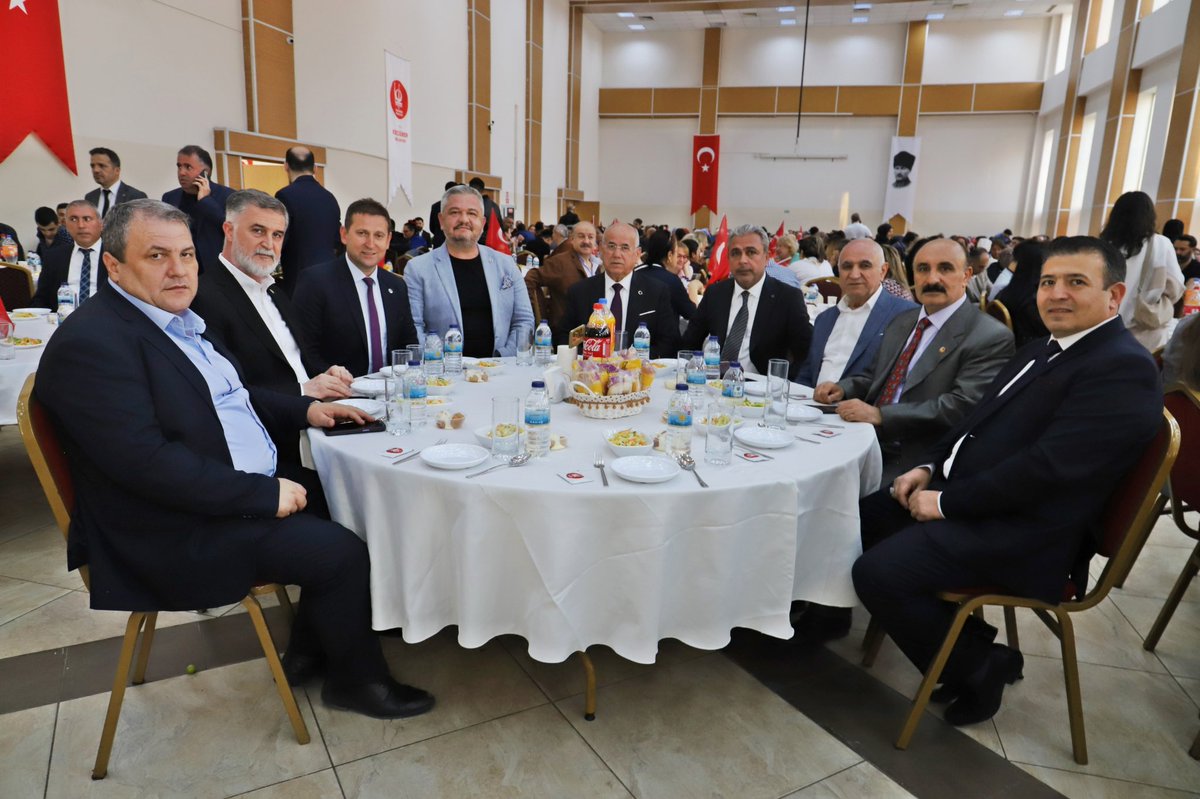 Ankara'da Seymen Gösteri Ekibi Gösterisi Sırasında Fenalaşan Kişi Hayatını Kaybetti
