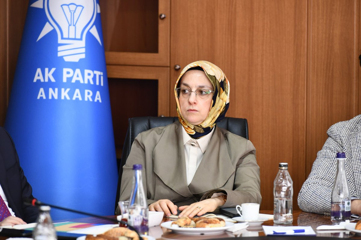 AK Parti Ankara İl Başkanlığı, Milletvekilleriyle İstişare Toplantısı Gerçekleştirdi