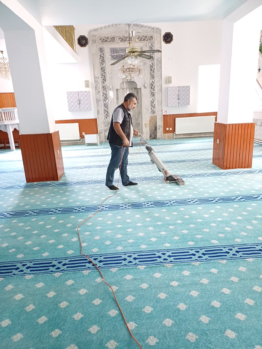 Pursaklar Belediyesi, Cami Temizliğine Önem Veriyor
