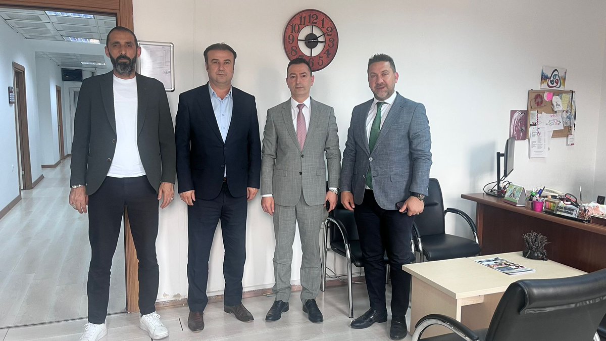 AK Parti Keçiören İlçe Başkanlığı, Sosyal Hizmetler Müdürü ile Bir Araya Geldi