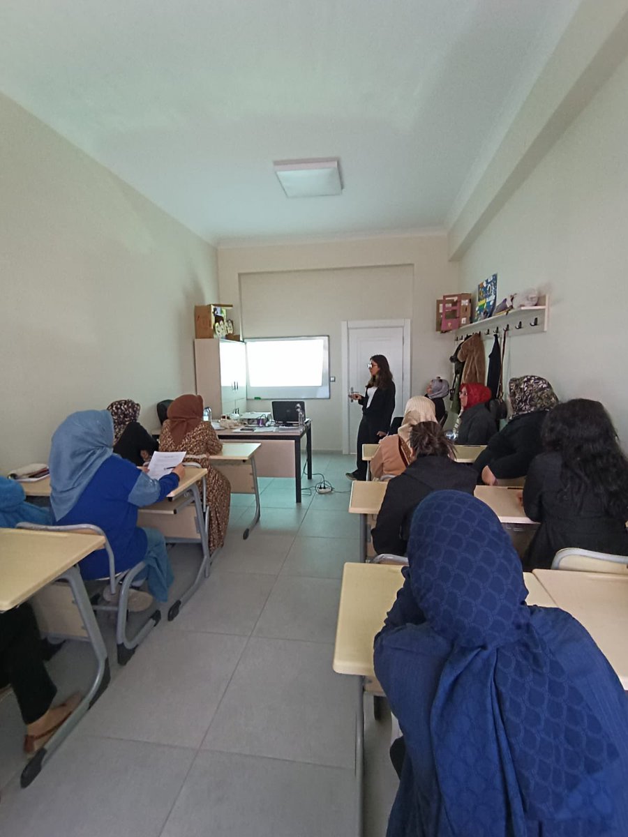Pursaklar Belediyesi, Kursiyerlere Sağlıklı Yaşam Semineri Düzenledi
