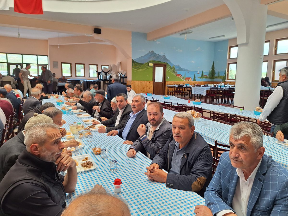 MHP Kahramankazan İlçe Başkanlığı Ahi Mahallesi Mevlid-i Şerif Programına Katıldı