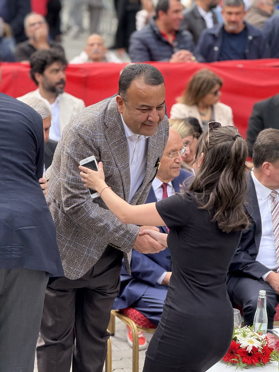 İYİ Parti Milletvekili Beker, Çankaya Belediyesi Gençlik Merkezi Açılışına Katıldı