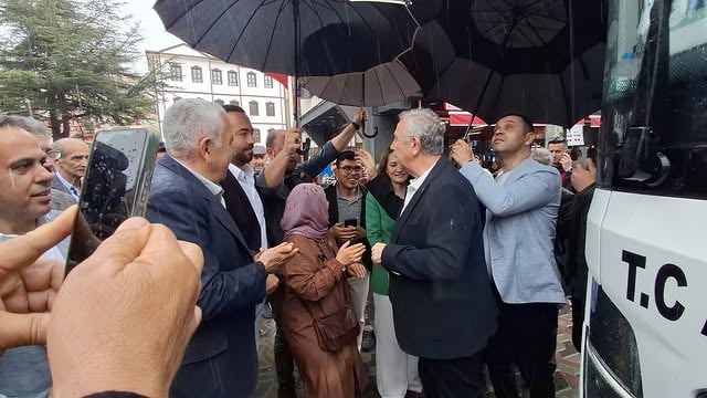 ABB Başkanı Yavaş, Beypazarı'nda İpek Yolu Kültür Rotası Programı Çerçevesinde Hemşehrileriyle Buluştu