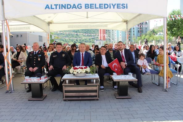Altındağ'da 19 Mayıs Atatürk'ü Anma, Gençlik ve Spor Bayramı Coşkuyla Kutlandı