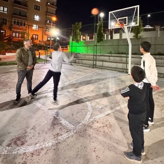 Pursaklar'da Gençler İçin Spor Yatırımları Artıyor