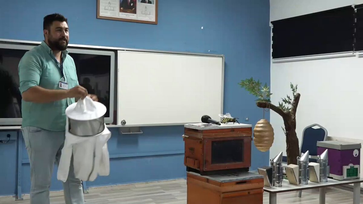 Mamak Belediyesi Dünya Arı Günü'nü Kutladı: Doğayı Tanıyan Nesillerle Geleceğe Yatırım