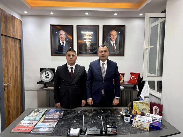 Ülkü Ocakları Genel Başkanı Yenimahalle İlçe Başkanlığını Ziyaret Etti