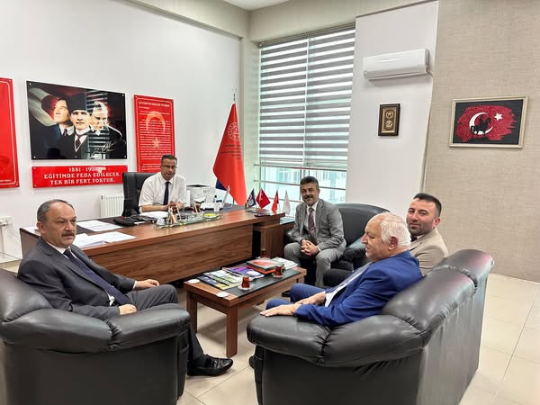 MHP Keçiören İlçe Başkanı Bayrakcı, Türkiye Sağlık İşçileri Sendikası İlkokulu Bahar Şenliği’ne Katıldı