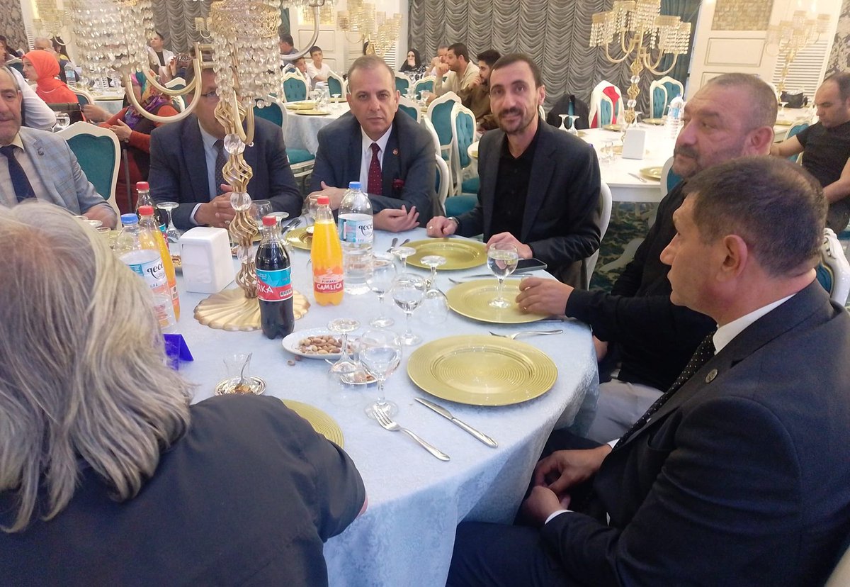 AK Parti Keçiören İlçe Başkanı Karapınar, Gül ve Didem Çiftinin Düğün Törenine Katıldı