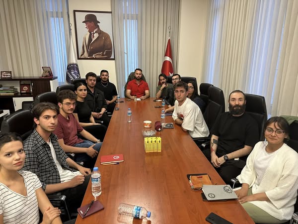 Yenimahalle Kent Konseyi Gençlik Meclisi, Sol Siyasi Parti Temsilcileriyle İstişare Toplantısı Düzenledi