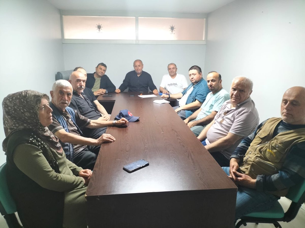 AK Parti Etimesgut İlçe Başkanlığı Piyade Mahallesi Komisyonu Haftalık Toplantısı Gerçekleştirildi