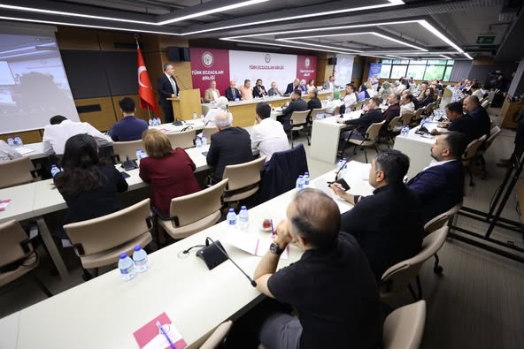 Türk Eczacıları Birliği Disiplin Yönetmeliği Toplantısı Ankara'da Yapıldı