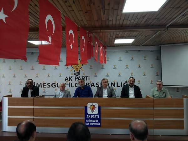 AK Parti Etimesgut İlçe Başkanlığı Haftalık Toplantısı Gerçekleştirildi