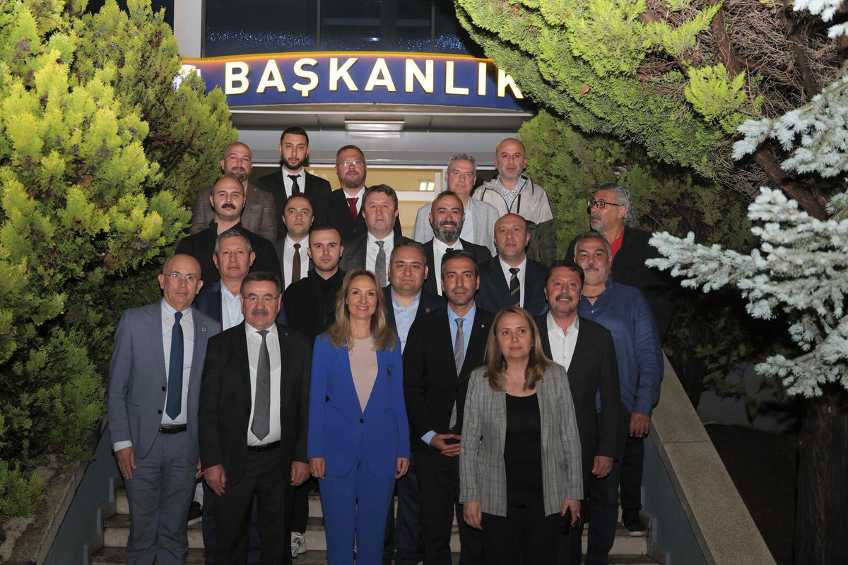 CHP'li yöneticiler MKE Ankaragücü'nü ziyaret etti