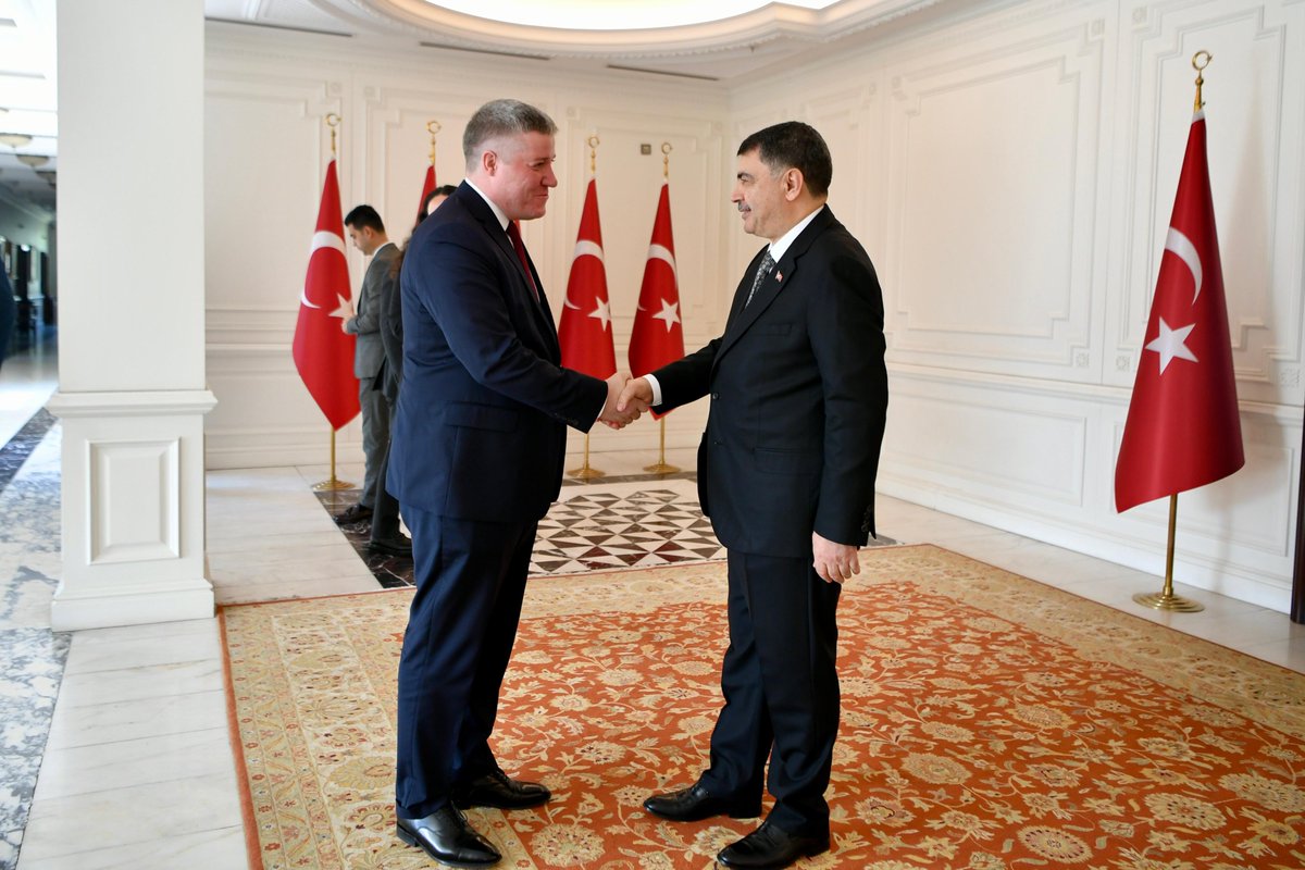 Ukrayna Maslahatgüzarı Şahin'i Ziyaret Etti