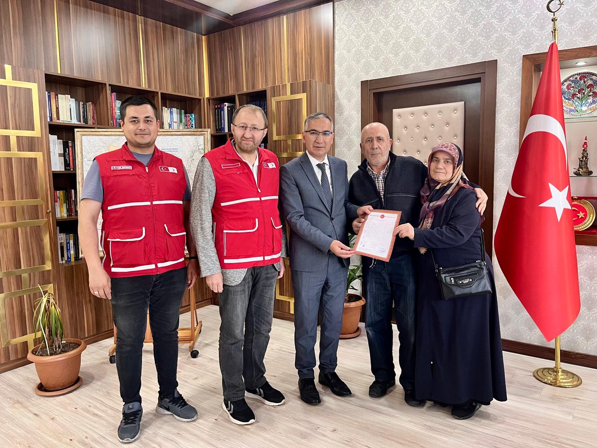 Pursaklar'da Ev Bağışı ile Kızılay'a Destek