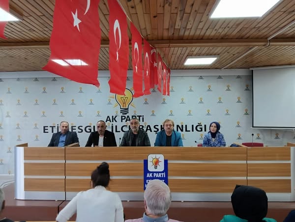 AK Parti Etimesgut İlçe Başkanlığı Haftalık Toplantısı Gerçekleştirildi