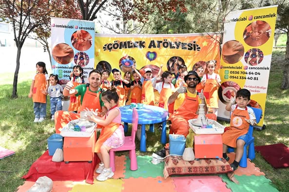 Mamak'ta Minikler Çömlek Atölyesiyle Sanatla Buluştu
