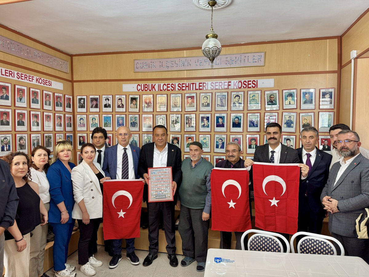 İYİ Partili Beker, Ankara Çubuk'ta Hemşehrileriyle Bayramlaştı