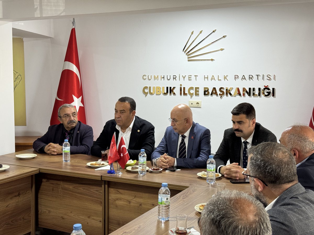 İYİ Parti Ankara Milletvekili Beker, Çubuk İlçe Teşkilatını Ziyaret Etti